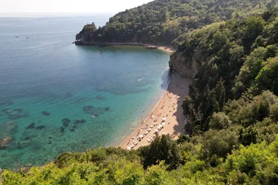 Пляж Плоче Черногория на фото: красота, захватывающая дух