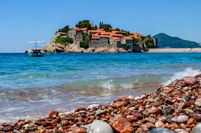 Арт фото пляжа в Черногории