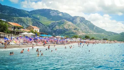 Скачать бесплатно фотографии пляжа в Черногории в хорошем качестве