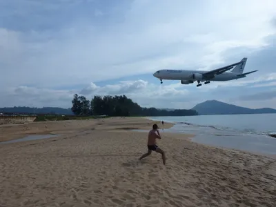 Красивые фотографии пляжа с самолетами в Пхукете: скачать бесплатно