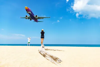 Фото пляжа с самолетами в Пхукете в формате jpg