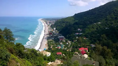 Фото пляжа Сарпи с возможностью скачать бесплатно