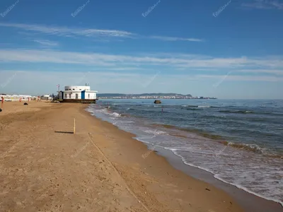 Пляж Тортуга Витязево на фото: место, где время останавливается.