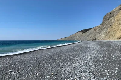 Утриш: пляж с возможностью заняться водными видами спорта