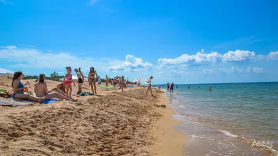 Фото пляжа в Голубицкой - место для релаксации и наслаждения природой