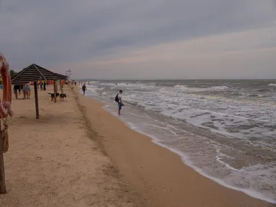Фото пляжа в Голубицкой - идеальное место для фотографии на память