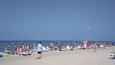 Пляж в Юрмале с великолепными пейзажами и уникальной атмосферой. Фото.