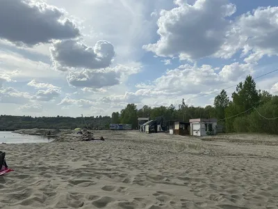 Скачать фото пляжа водного мира Барнаула бесплатно