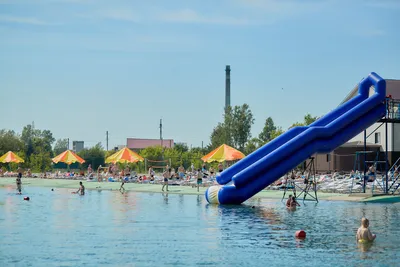 Фото пляжа водного мира Барнаула в хорошем качестве