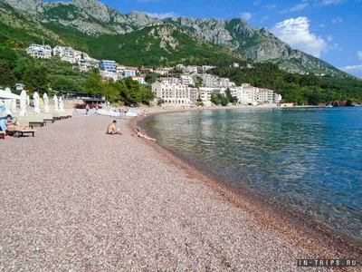 Фото пляжей Черногории с разными цветами заката