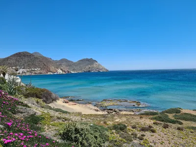 Испанские пляжи: где реальность превосходит фантазию