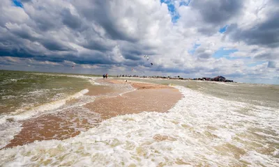 Приготовьтесь к виртуальному отдыху на пляжах Азова с помощью фотографий