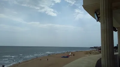 Уникальные изображения пляжей Дербента