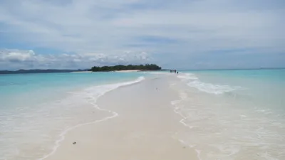 Фото пляжей Мадагаскара с прекрасными пейзажами
