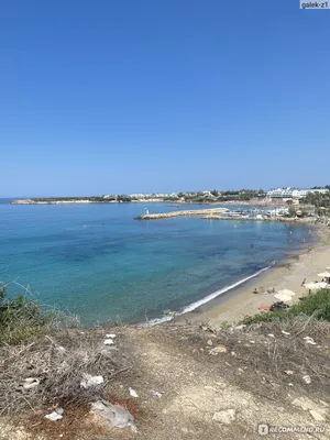Фото пляжей Пафоса с видом на море