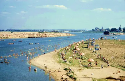 Пляжи СССР: красота и величие на фотографиях