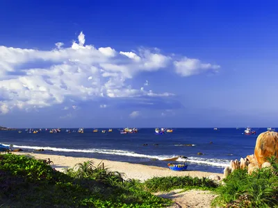 Картинки пляжей Вьетнама с теплой и чистой водой