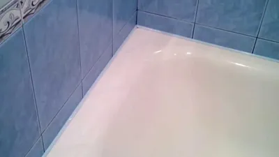 Изображение плинтуса в ванной: картинки в WebP