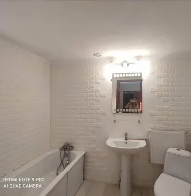 Плитка под кирпич в ванной: стильный и современный выбор