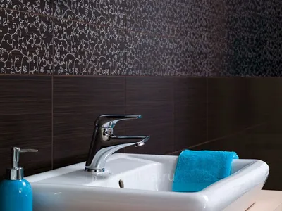Фото плитки зебрано ванной для ванной комнаты