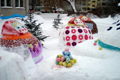 Изображения: Снежные шедевры на участке - галерея