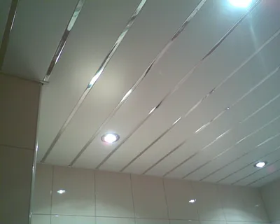 Фото подвесных потолков в ванной комнате для вдохновения