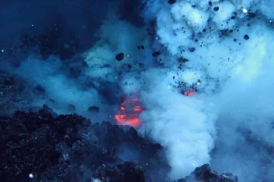 Океанские драгоценности: уникальные кадры подводных вулканов
