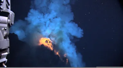Мир вулканических чудес: захватывающие фото подводных вулканов