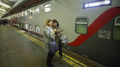 Фотка Поезда 112м: Живописный кадр железнодорожного мира