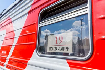 Вибрация путешествия: WebP изображения поезда Москва-Таллин