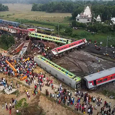 7. Великолепные фотографии индийских поездов