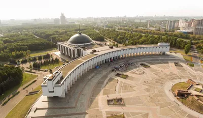 Поклонная гора - природное великолепие в фотографиях: скачайте в формате JPG, PNG, WebP