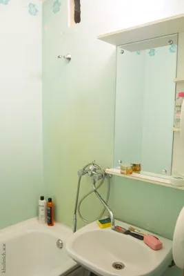 Фотография ванной комнаты с красивыми стенами