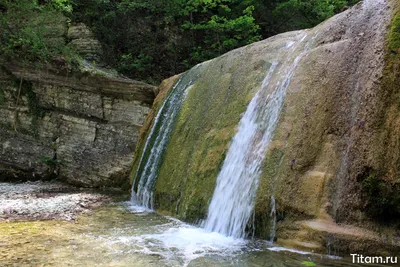 Впечатляющие фотографии Полковничьи водопады: бесплатно и легко скачать