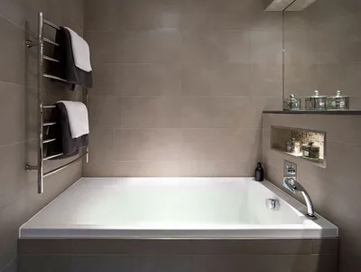 Скачать изображение полотенцесушителя над ванной в формате PNG