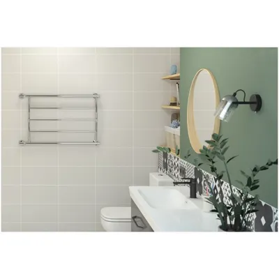 Фотография полотенцесушителя водяного в современной ванной комнате