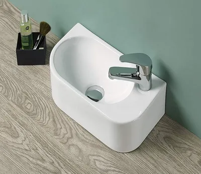 Полукруглые ванны: идеальное решение для небольших ванных комнат