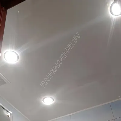 Изображение потолка в ванной комнате: скачать в формате JPG