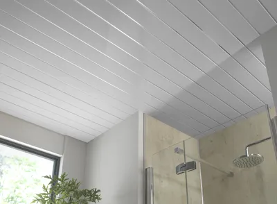 Варианты отделки потолка в ванной комнате из пластиковых панелей: фото и советы