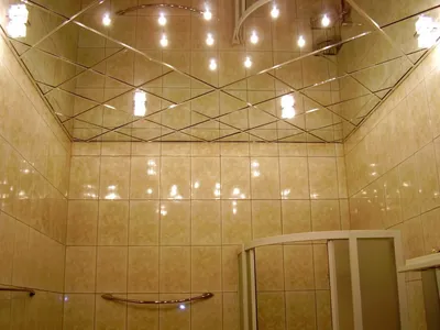 Фото потолка в ванной в 4K