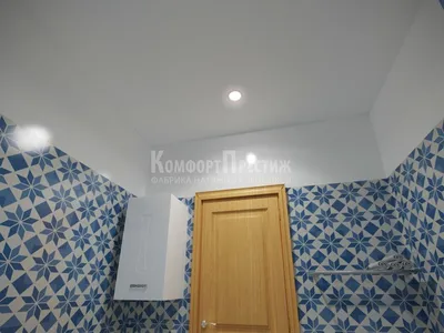 Потолок в ванной комнате в HD