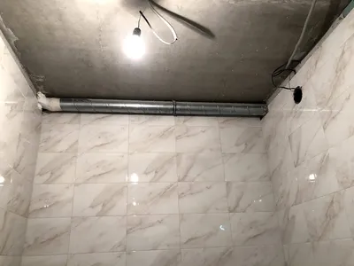 Фото потолка в ванной, которые создают атмосферу роскоши