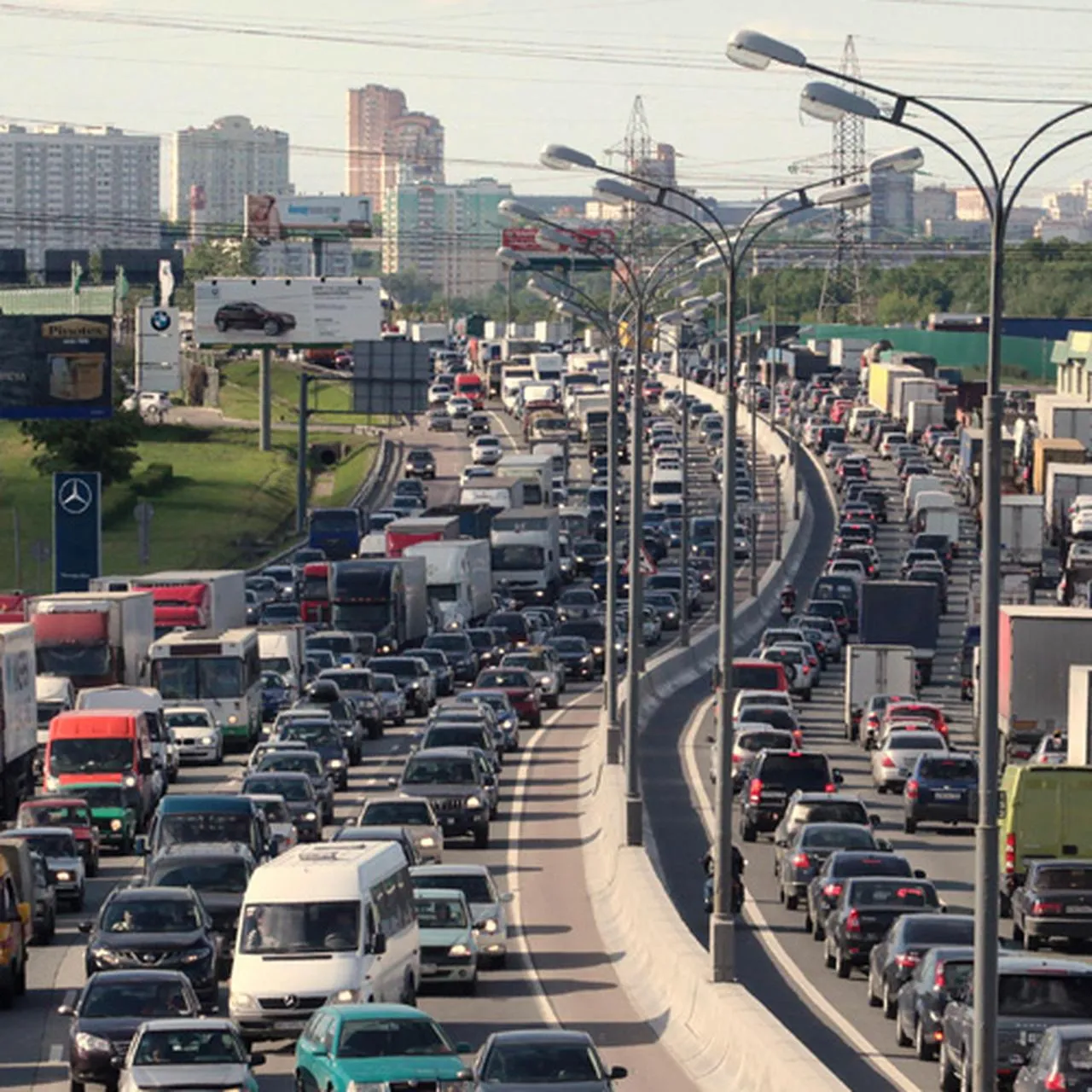 Трафик в Москве: уникальные кадры из автомобиля | Пробки в москве из машины  Фото №721272 скачать