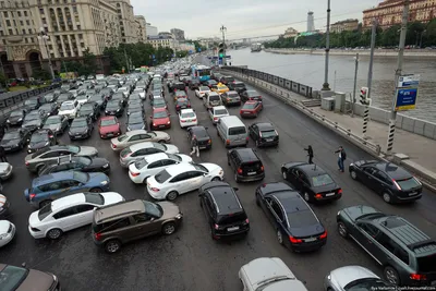 Знакомьтесь с московскими пробками на фото