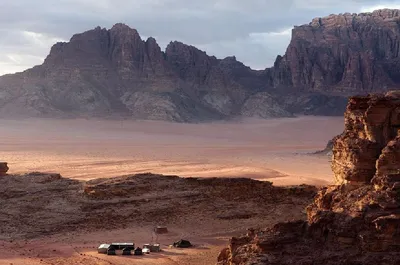 Пустыня Вади Рам: качественные фотографии в формате WebP