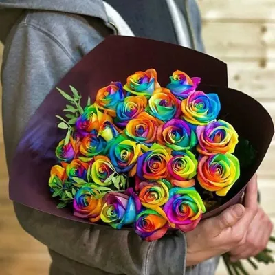 Радуга цветов: фантастические фото радужных роз