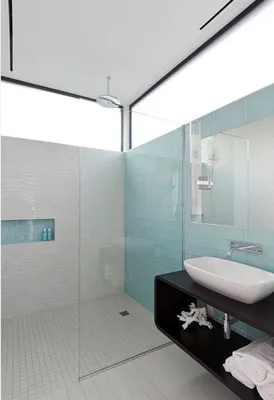 Фото ванной комнаты с плиткой в разных цветовых сочетаниях