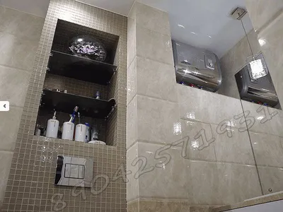 Картинка с современной раскладкой плитки в ванной