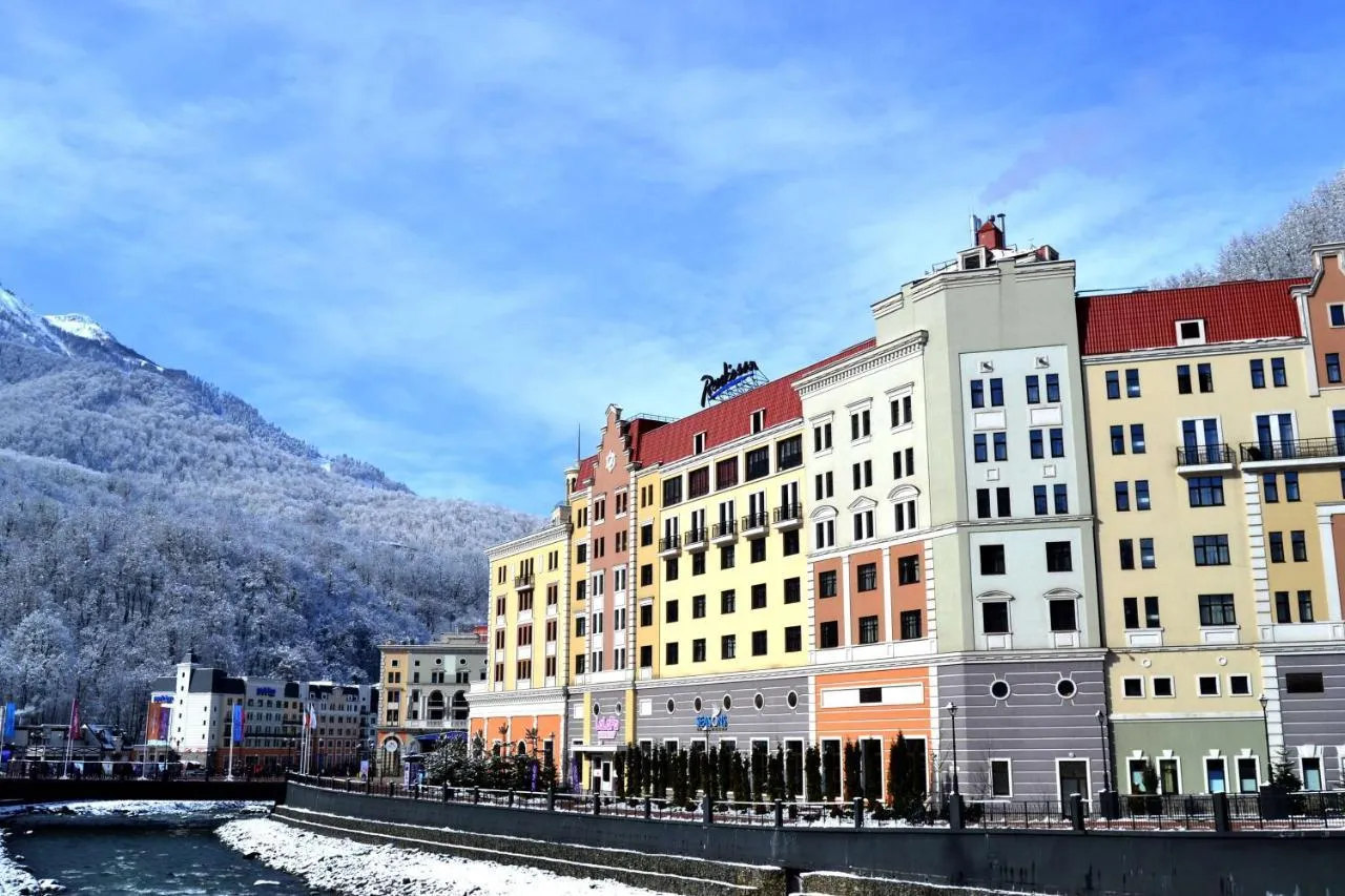 Radisson красная. Radisson Rosa Khutor.