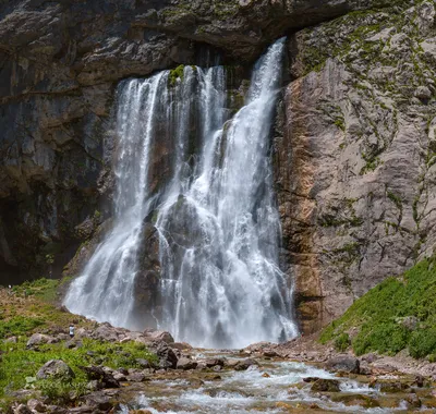 Фотографии водопада Рейхенбахская вода в хорошем качестве